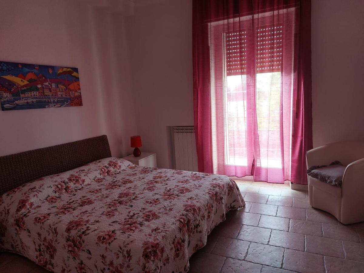 Marina Apartments Ταράντο Εξωτερικό φωτογραφία